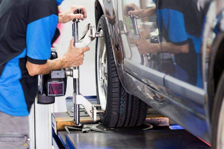 wheel alignment service in hillington